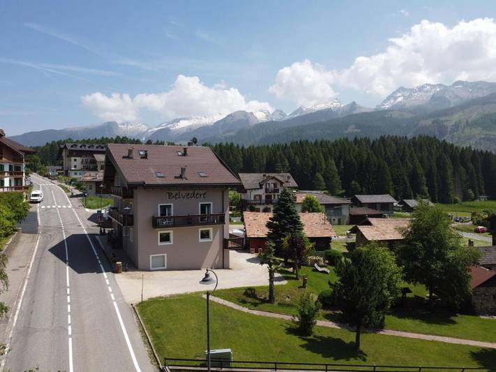 Hotel per 2 persone, con panorama e giardino, con animali domestici - 1