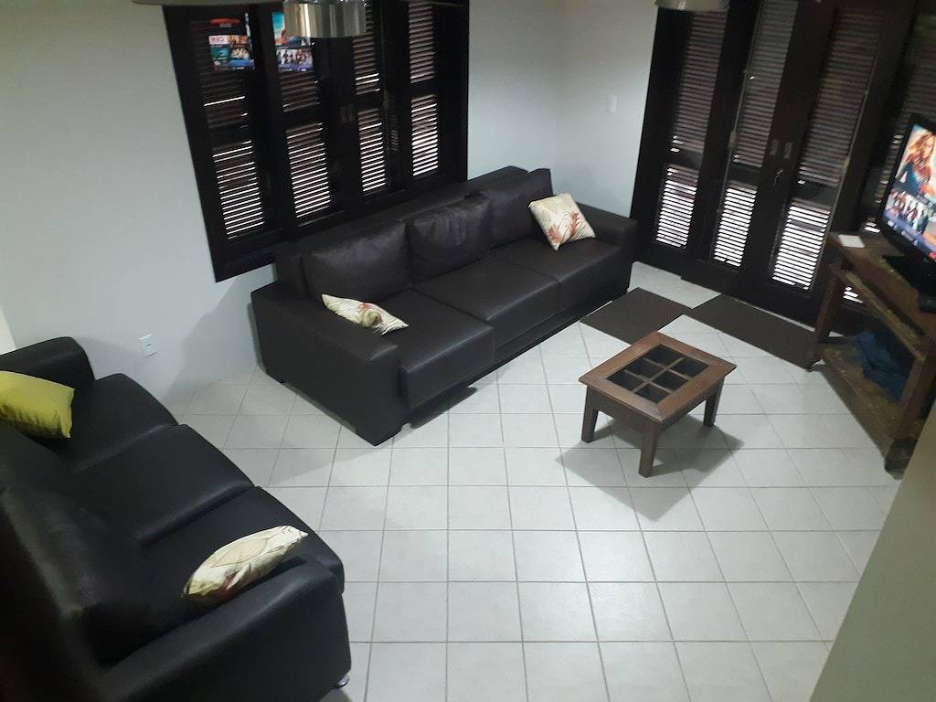 262, Wunderschönes 2 Schlafzimmer Haus Mit Wundervoller Terrasse in Bombinhas, Litoral Catarinense