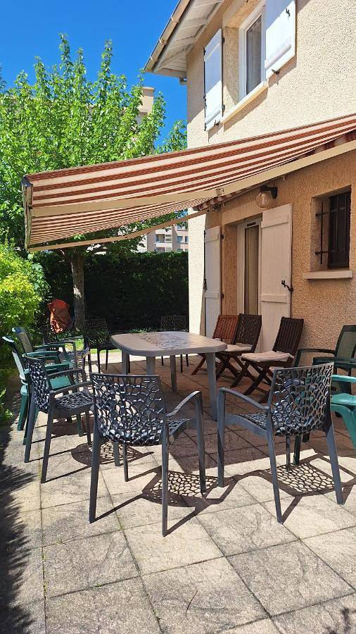 Appartement entier, Dynamique Et Splendide in Bourgoin-Jallieu, Région de La Tour-du-Pin