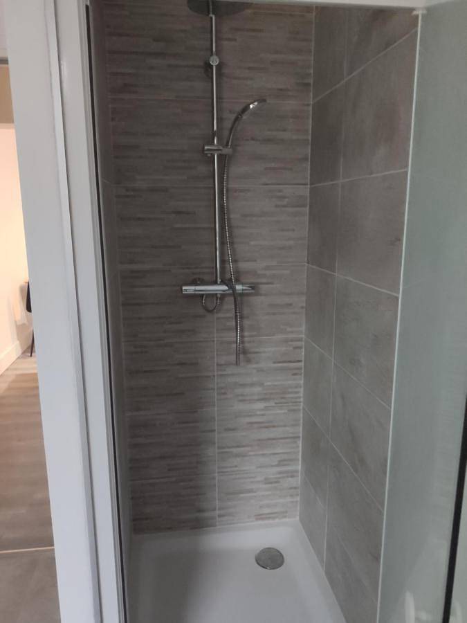 Appartement entier, One-Bedroom Apartment in Anzin, Région de Valenciennes