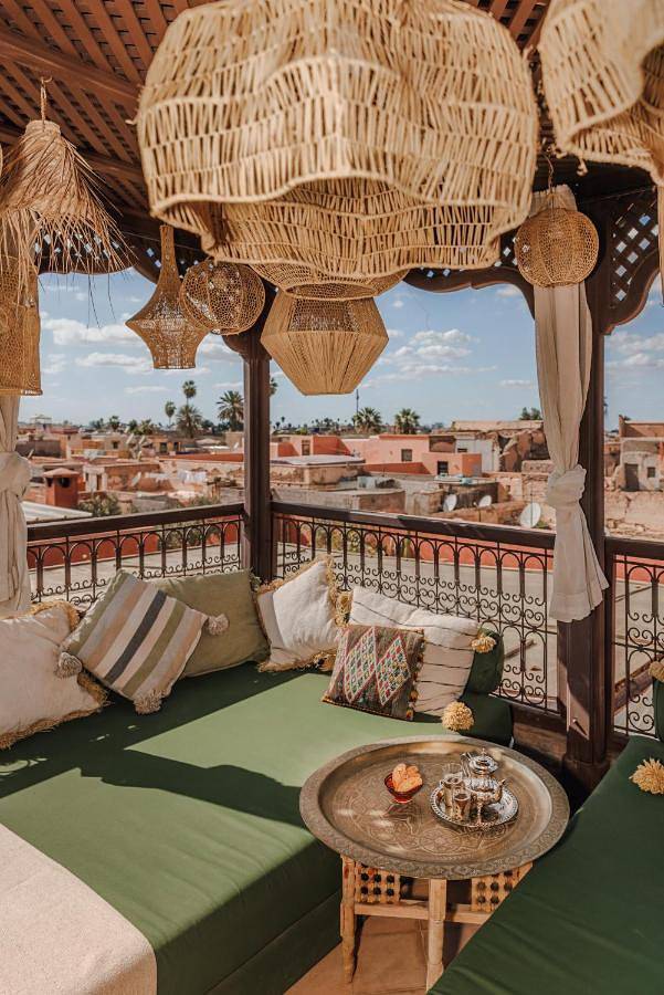 Chambre d’hôte pour 2 personnes, avec terrasse ainsi que sauna et piscine dans Palais de la Bahia - 3