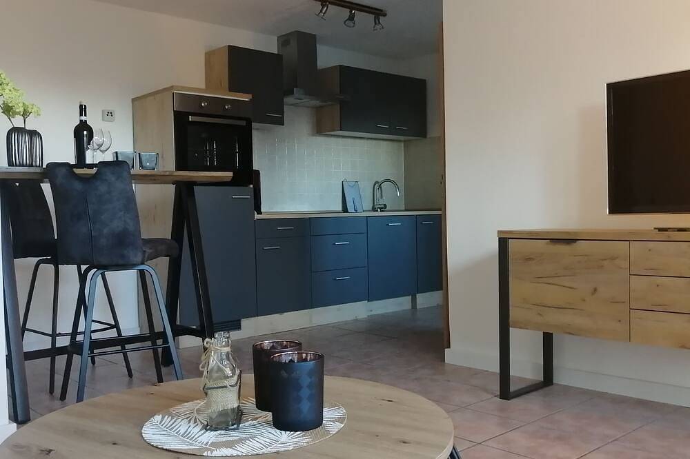 Entire apartment, Cozy, bright apartment in a very quiet location in Detmold, Kreis Lippe