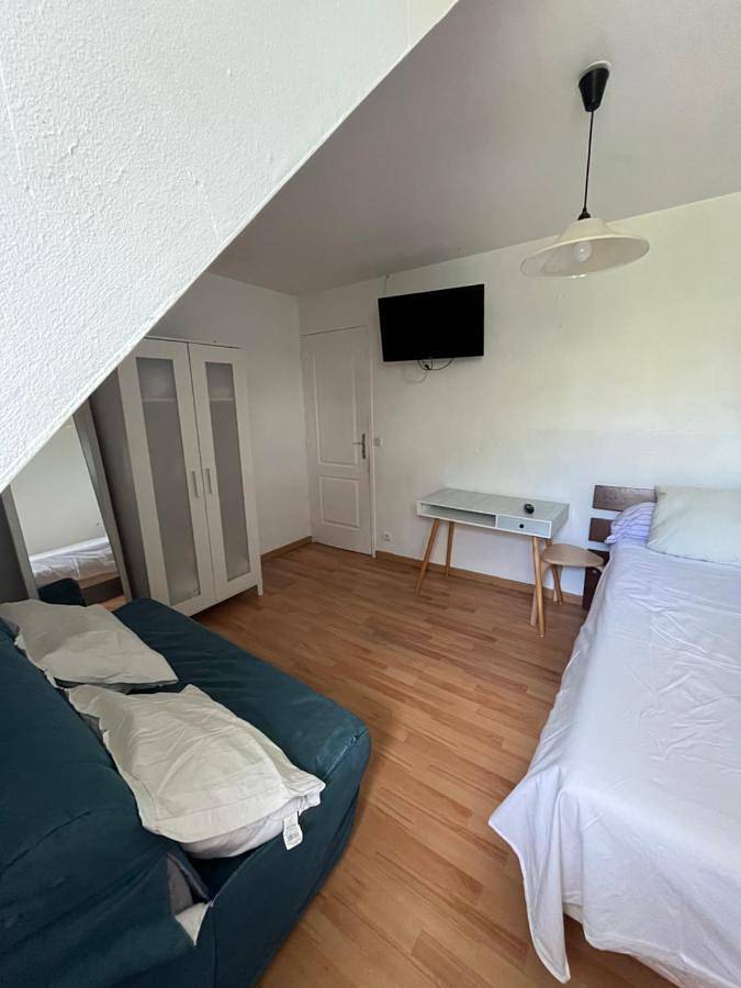 Gîte pour 2 personnes, avec jardin et vue dans Nandy - 2