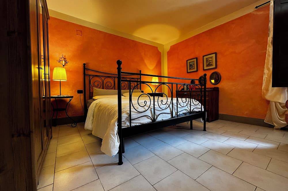 Ganze Wohnung, Ferienhaus Butterfly (Erdgeschoss) Tiefe toskanische Landschaft in San Miniato, Pisa Provinz