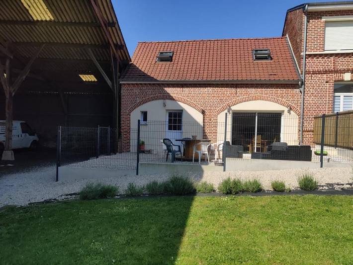 Gîte pour 4 personnes, avec terrasse à Penin