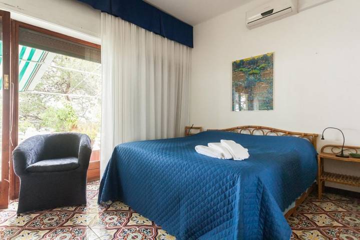 Gîte pour 2 personnes, avec balcon/terrasse, animaux acceptés à Chiavari - 3