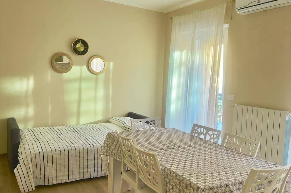 Appartamento intero, Casa Luciana a 3 minuti a piedi dal Santuario in San Giovanni Rotondo, Gargano