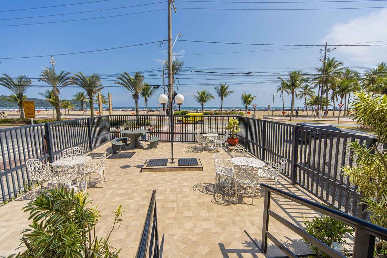 Apartamento entero, Apto Pet Friendly Beira-mar c Garagem no Boqueirão in Guilhermina, Praia Grande