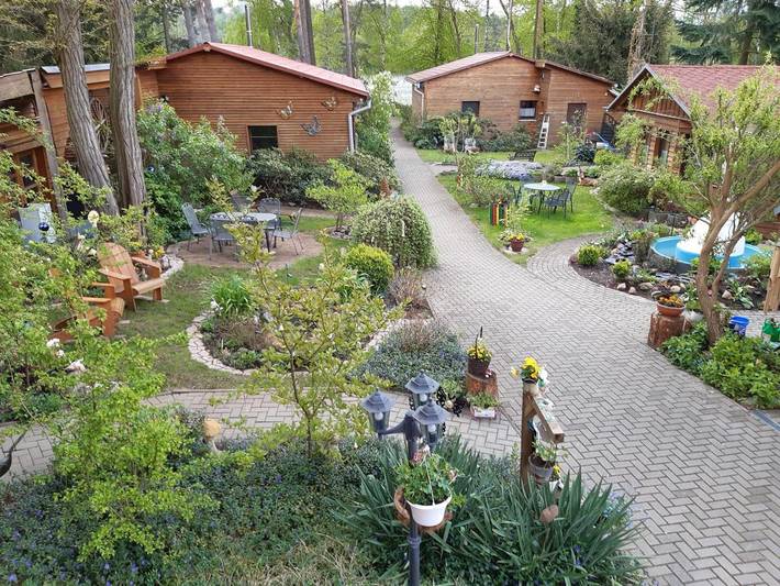 Bungalow für 2 Personen, mit Terrasse und Garten sowie Ausblick