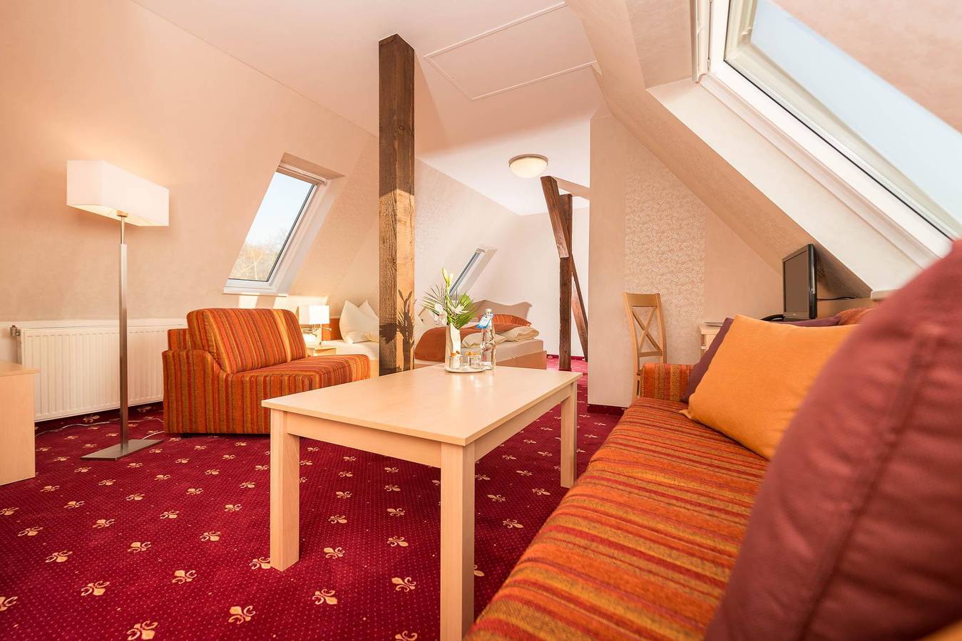 Doppelzimmer Komfort Dachgeschoss/Maisonette in Naumburg, Saale-Unstrut