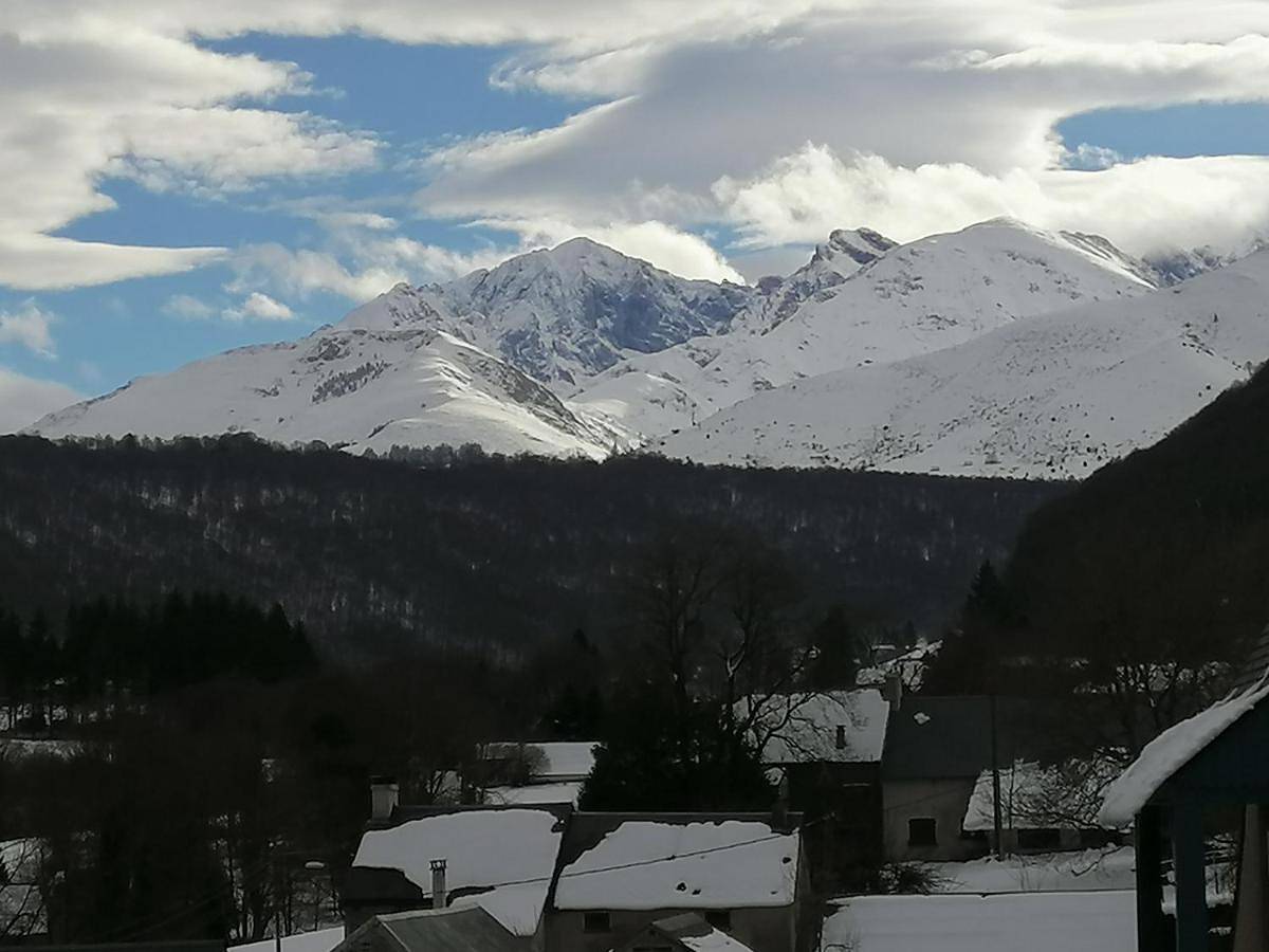Appartement entier, Two-Bedroom Apartment in Sainte Marie de Campan, Campan