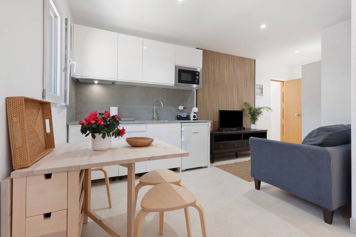 Appartamento intero, Vacanze 'La Lajita Beach Studio' con vista mare, Wi-Fi e aria condizionata in La Lajita, Pájara