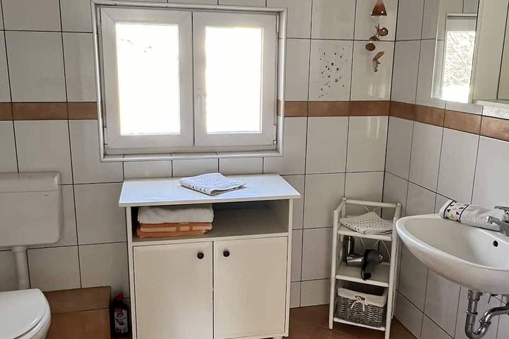 Ganze Wohnung, Villa Irmica - Impressive Pool, Spacious Apartment (86 m²) - First Floor in Općina Polača, Zadar
