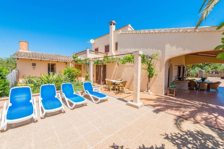 Finca für 8 Personen, mit Terrasse in Santa Margalida - 4