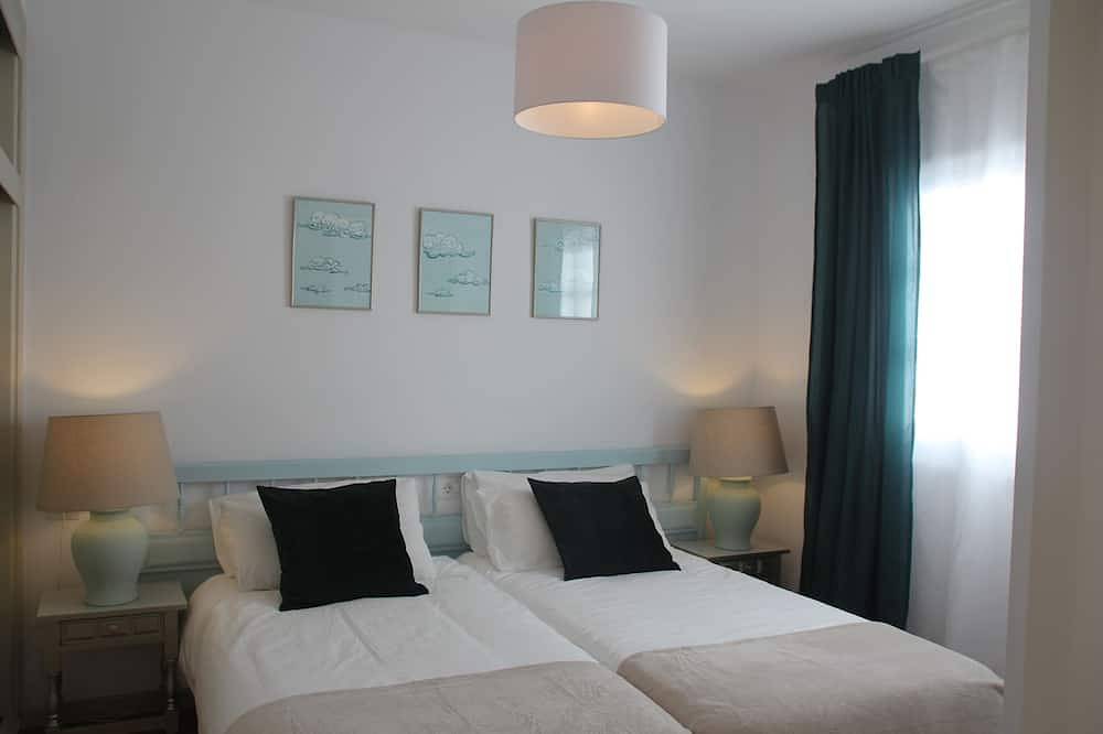 Geräumiges Haus mit zwei Schlafzimmern nahe dem Strand mit privater Terrasse und Seeansichten in Puerto del Carmen, Tías
