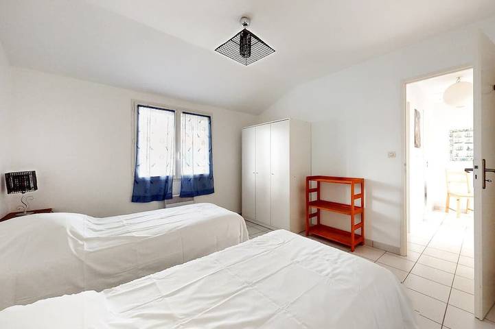 Amazing home in Saint-Trojan-les-Bains with Wifi in Saint-Trojan-les-Bains, Côte de Beauté