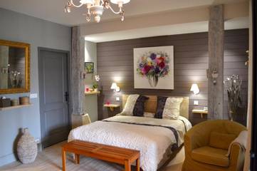 Chambre d’hôte pour 2 personnes, avec vue ainsi que jardin et piscine à Castelnau-sur-Gupie