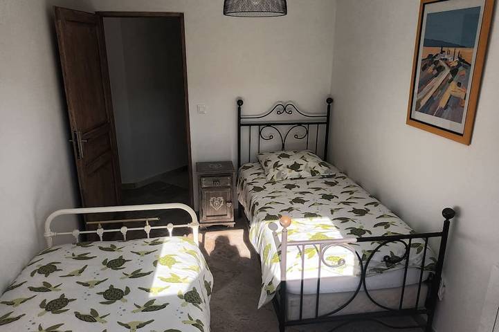 Apartamento entero, Très Beau Meublé Vacance, Clim Jacuzzi, Jardin,tout Confort ! in Brignoles, Región Brignoles