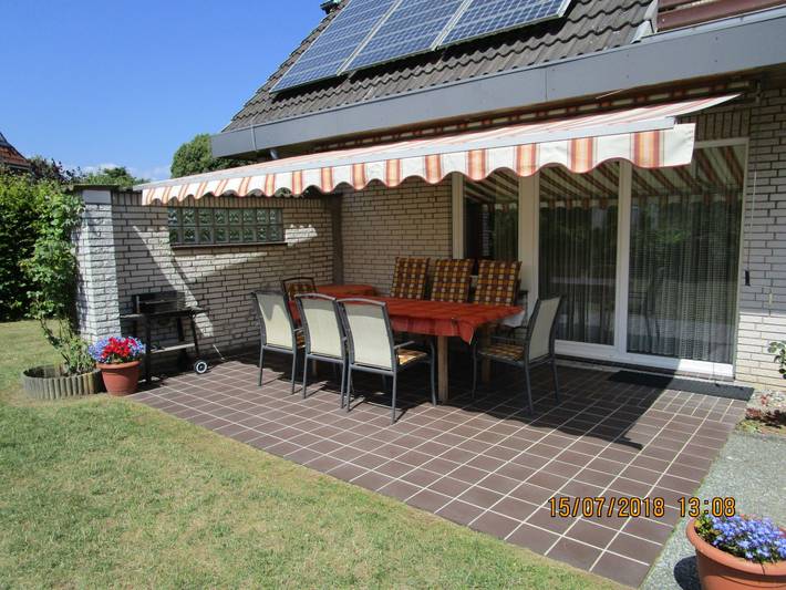 Ferienhaus für 6 Personen, mit Balkon und Terrasse sowie Garten in Brodten