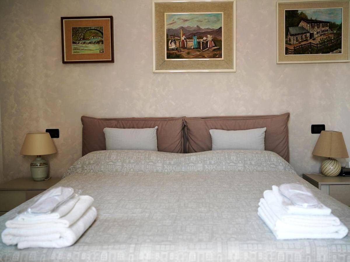 Quadruple Room with Private Bathroom in Rovereto, Trentino