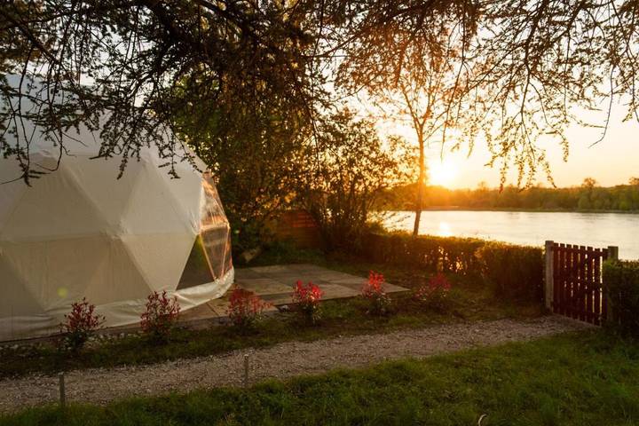 Location de vacances pour 2 personnes, avec vue ainsi que jardin et terrasse à Saint-Dyé-sur-Loire - 3
