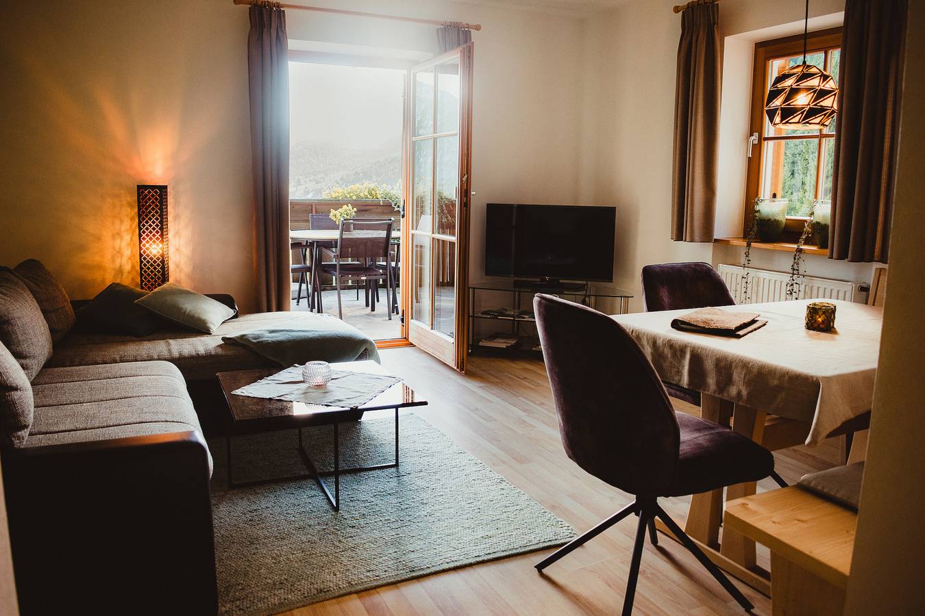 Ganze Wohnung, Ferienwohnung 'Andreas - Gallhof' mit Bergblick, privater Terrasse und Gemeinschaftsgarten in Völlan, Lana
