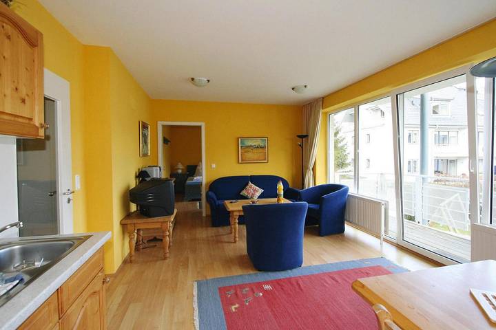 Ferienwohnung für 4 Personen, mit Sauna und Pool sowie Balkon/Terrasse, mit Haustier in Boltenhagen - 3