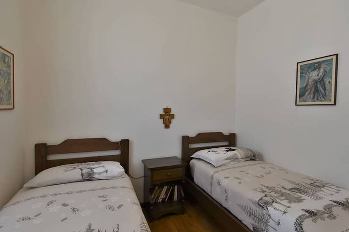 Location de vacances pour 6 personnes, avec jardin à Mello - 4