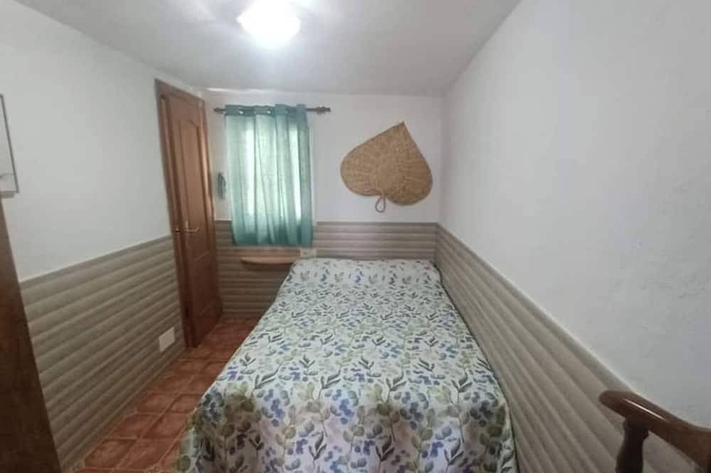 Mountain cortijo with sea view, 10 km from the beach of La Herradura. in La Herradura, Almuñecar