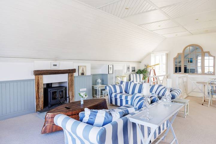 Beach house for 10 people, with balcony, with pets in Ireland