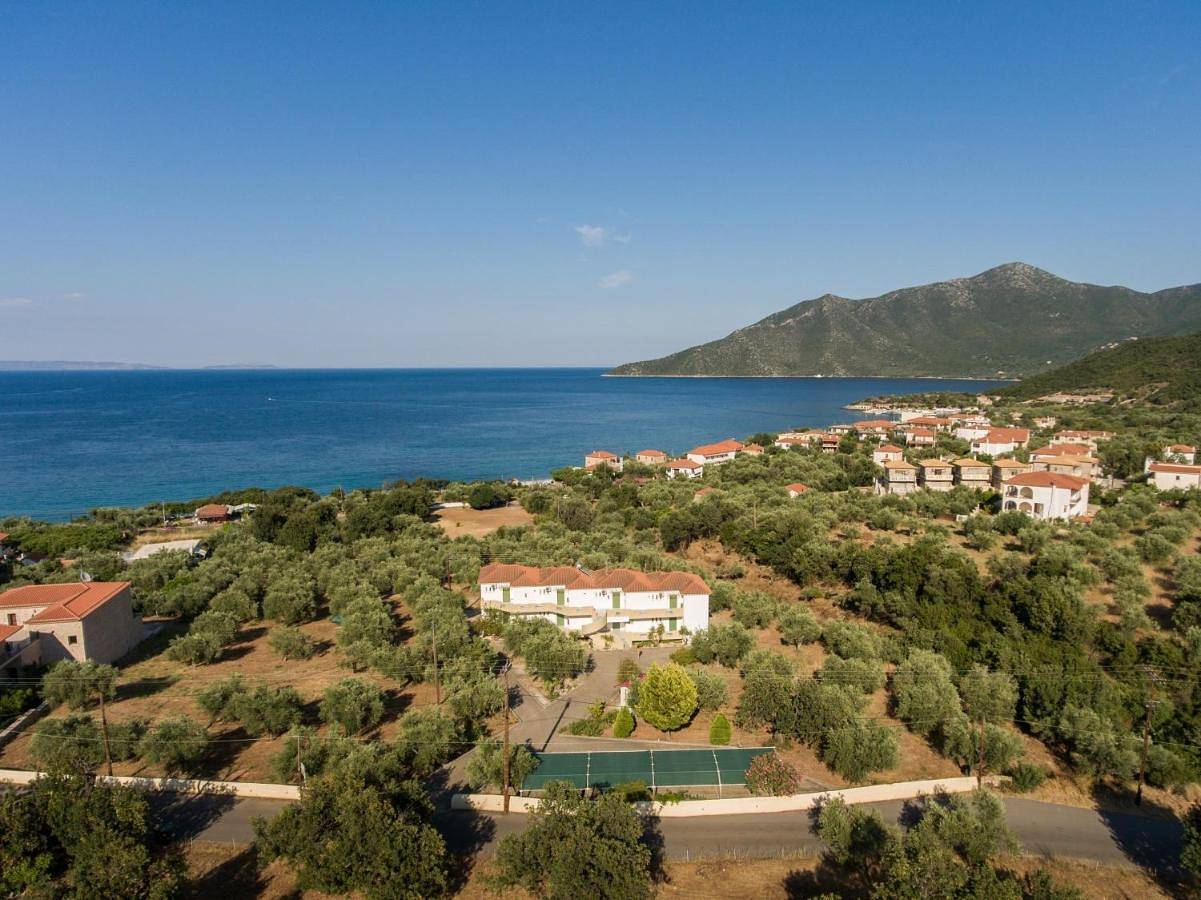 Apartment with Sea View in Kinuria