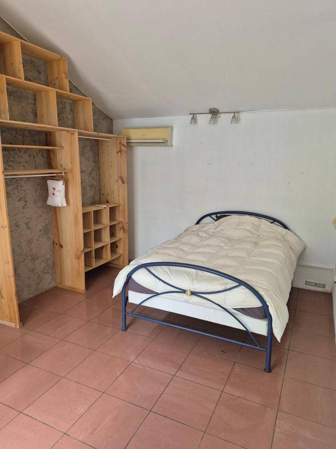 Villa pour 2 personnes, avec terrasse et piscine
