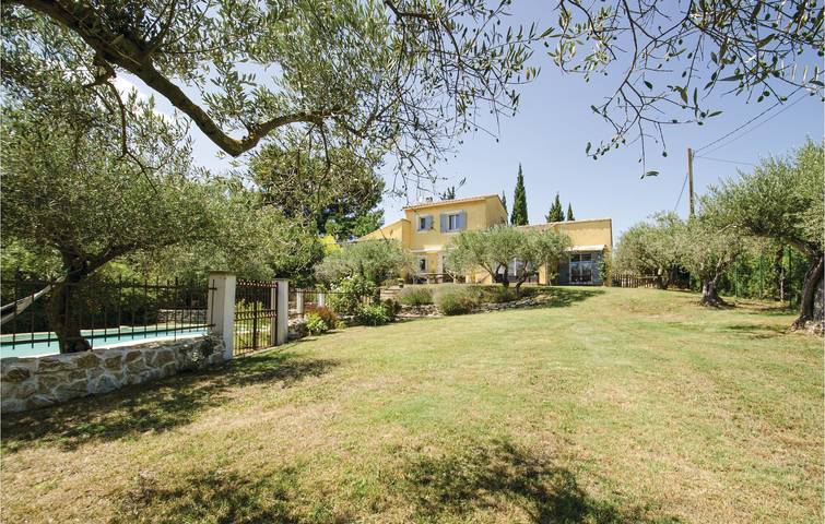 Location de vacances pour 8 personnes, avec piscine ainsi que jardin et terrasse, animaux acceptés à Caumont-sur-Durance - 4