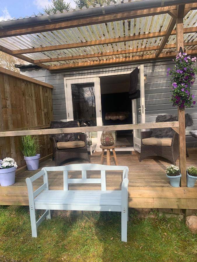 Vakantiewoning voor 4 personen, with Terras and Tuin as well as Kinderzwembad and Zwembad in Eext