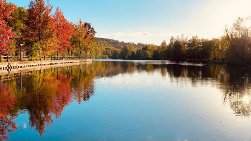 Maison de vacances pour 4 personnes, avec Terrasse et Jardin ainsi que Vue sur le lac et Vue