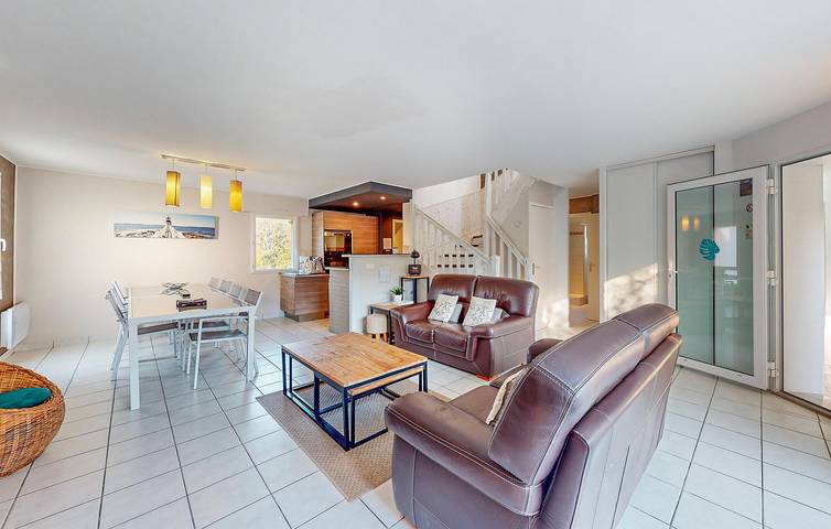 Location de vacances pour 7 personnes, avec terrasse ainsi que piscine et jardin à Moëlan-sur-Mer - 4