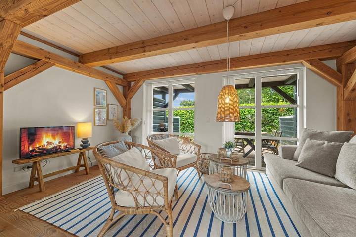Komfortables Ferienhaus mit Whirlpool im Herzen Blåvands in Blavand, Varde
