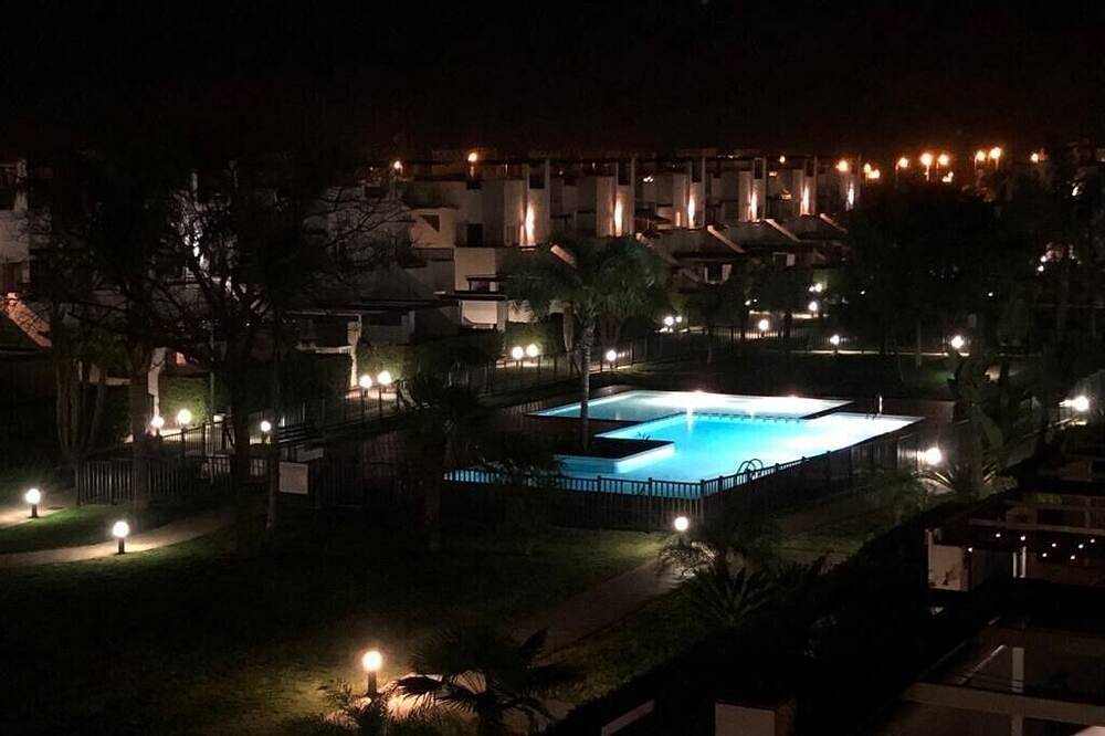 Entire apartment, Apartment with solarium on golf resort in Condado de Alhama, Alhama de Murcia