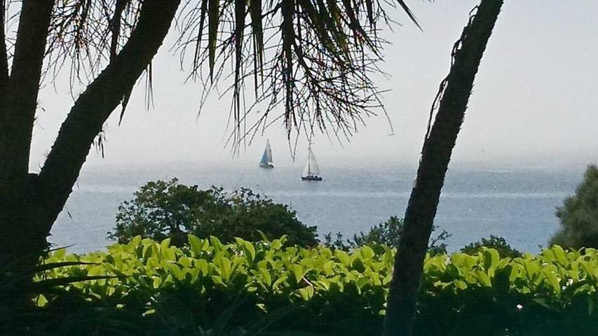Gîte pour 2 personnes, avec vue et jardin dans Plage Traon Nevez Plouezoc H - 2