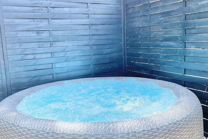 Ferienwohnung für 4 Personen, mit Balkon und Whirlpool in Wiesbaden - 4