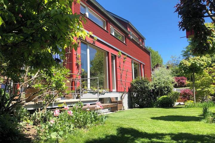 Ferienwohnung für 2 Personen, mit Terrasse und Garten sowie Sauna in Schondorf