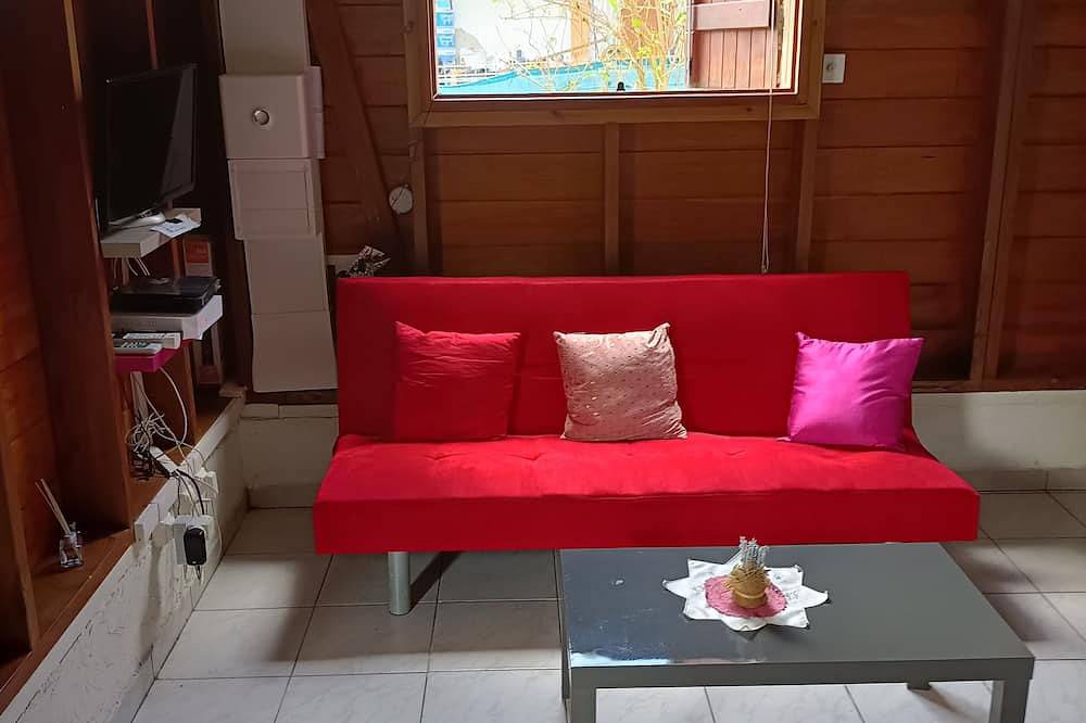 Un Espace de vacances et de repos \" Lestephania \" au coeur de la campagne . in Rebréchien, Région d'Orléans