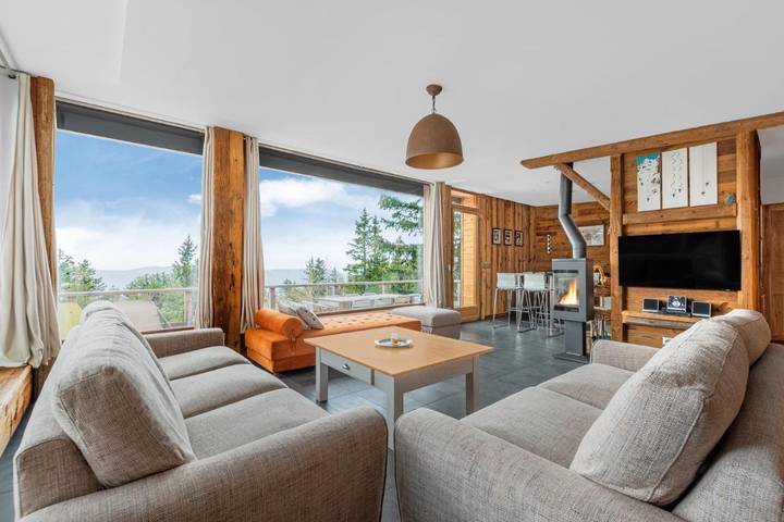 Chalet pour 11 personnes, avec jardin et jacuzzi, adapté aux familles à Chamrousse - 2