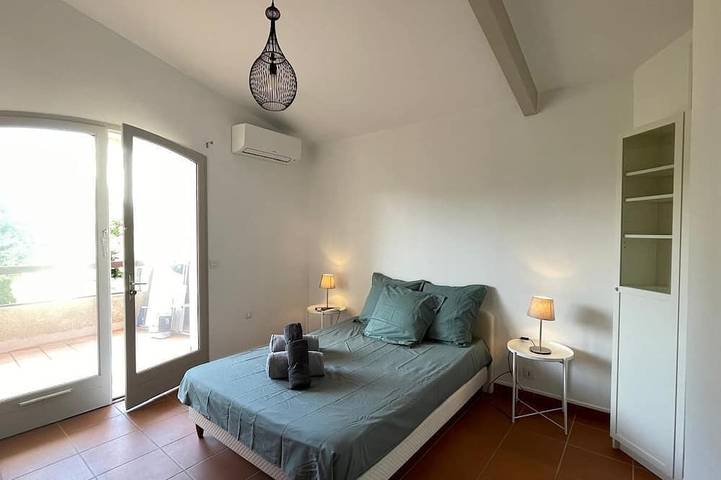 Gîte pour 2 personnes, avec piscine et terrasse, animaux acceptés à Paradou - 2