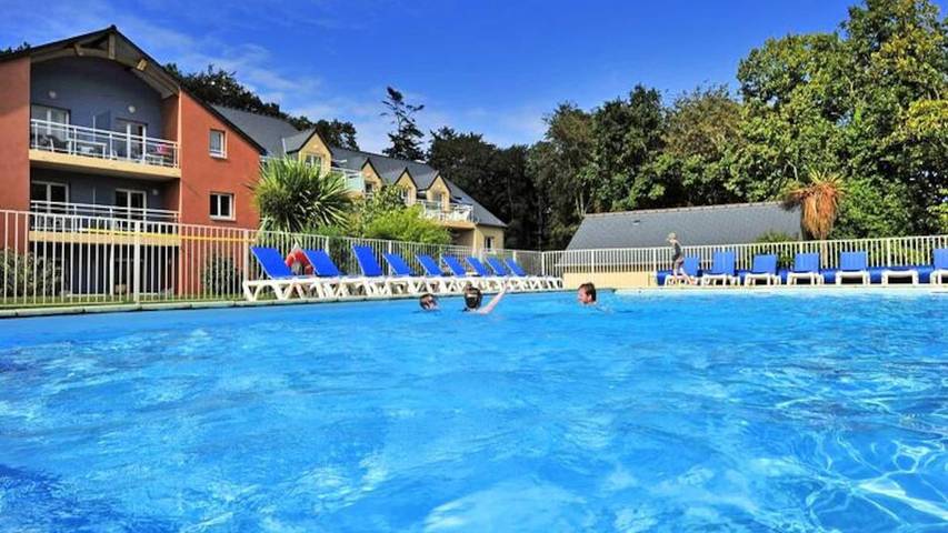 Appartement de vacances pour 5 personnes, avec piscine et sauna, animaux acceptés