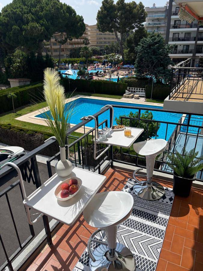 Maison d’hôte pour 5 personnes, avec Terrasse ainsi que Jardin et Piscine à Salou - 3