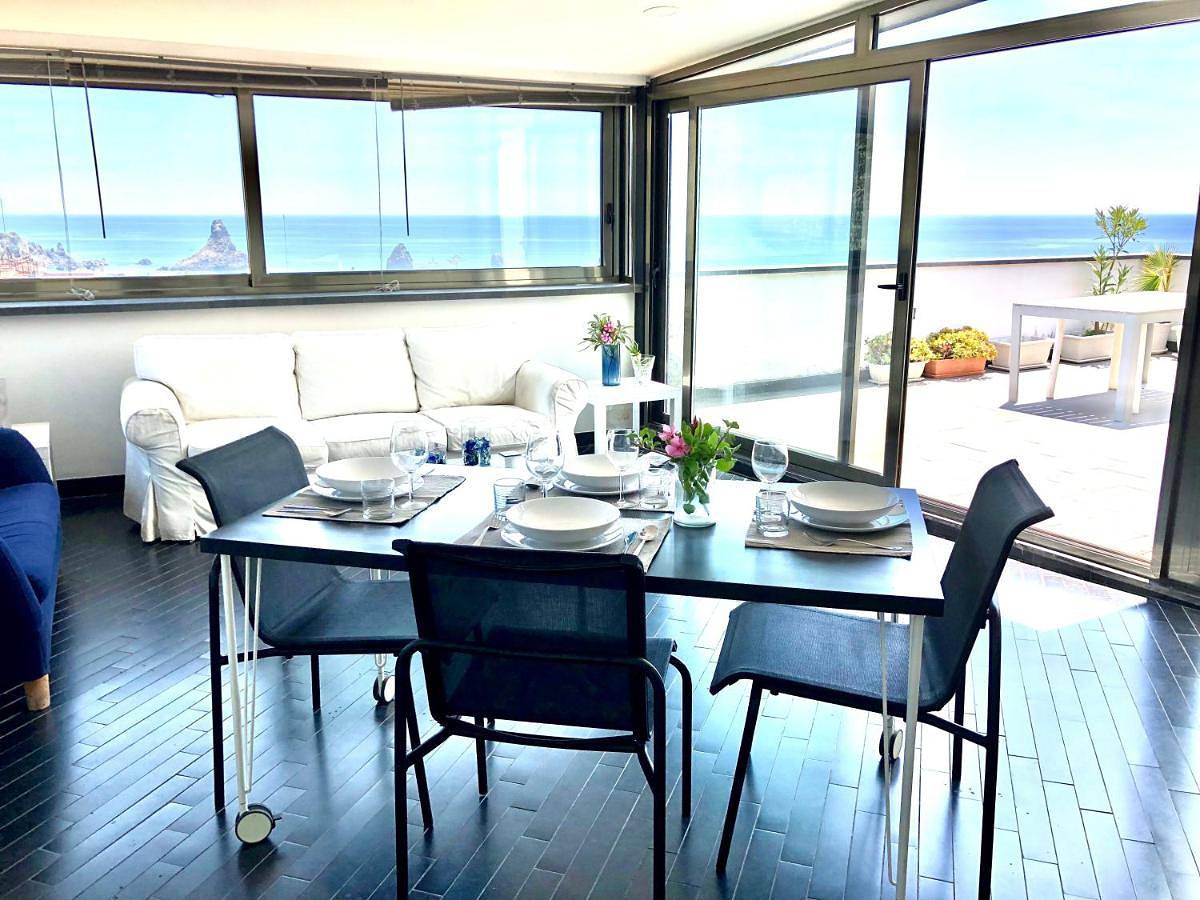 Appartement entier, Belvedere Faraglioni in Aci Trezza, Aci Castello