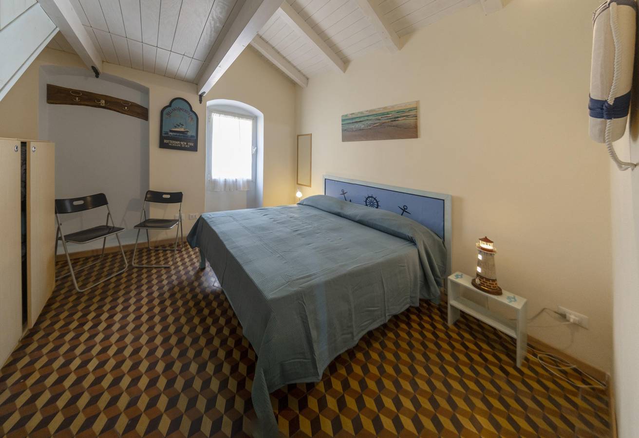 Ganze Wohnung, Wohnung mit Terrasse mit Meerblick | Ap27 in Porto Maurizio, Imperia