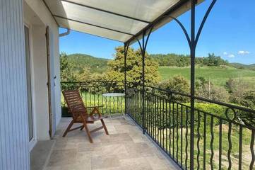 Location de vacances pour 4 personnes dans Lac d'Esparron