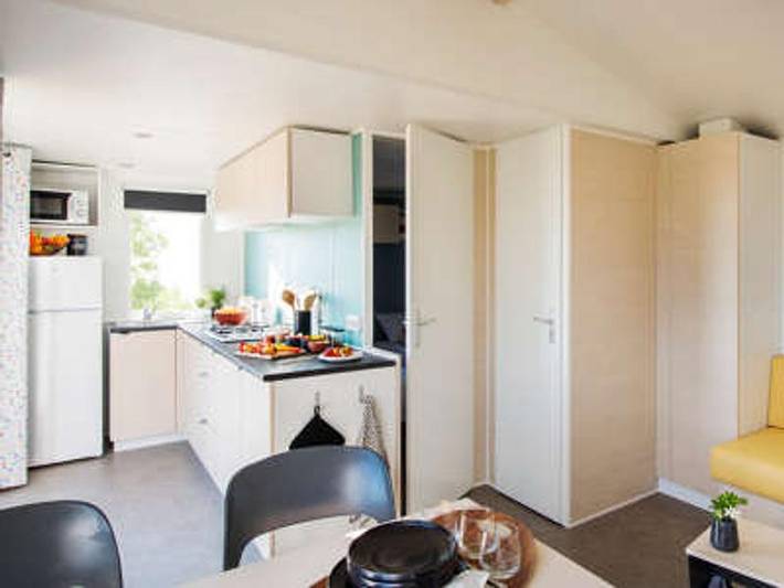 Camping La Brise - Mobilheim 4 personen - Neuheit 2021 Cottage 28m² 4Pers 2Ch Doppelzimmer in Saintes-Maries-de-la-Mer, Mittelmeerküste (Frankreich)